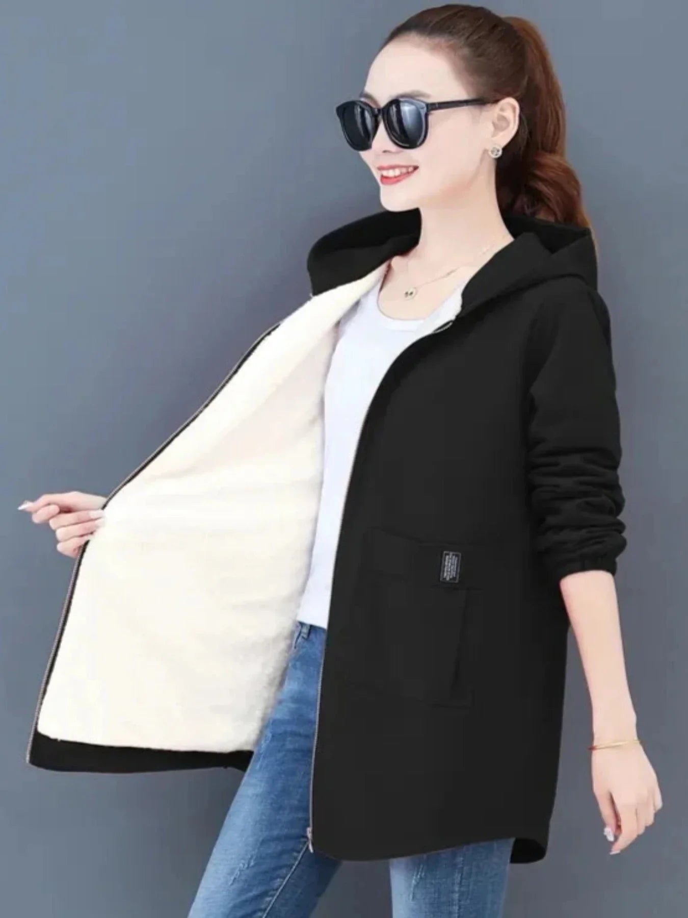 Fleece capuchonjas voor dames - zwarte casual jas - Bakkermode.nl