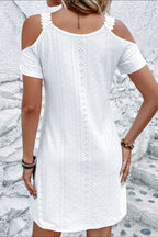 Vrouwen casual jurk met elegante cold shoulder – luchtig katoenmix met een oogjesdesign voor de zomer