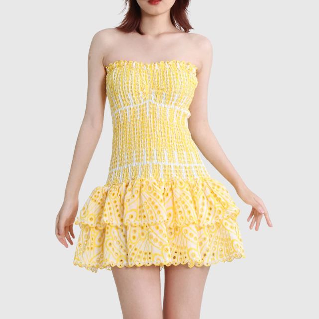 Dames casual mini jurk met smocked strapless ontwerp - vloeiende ruffles voor de zomer