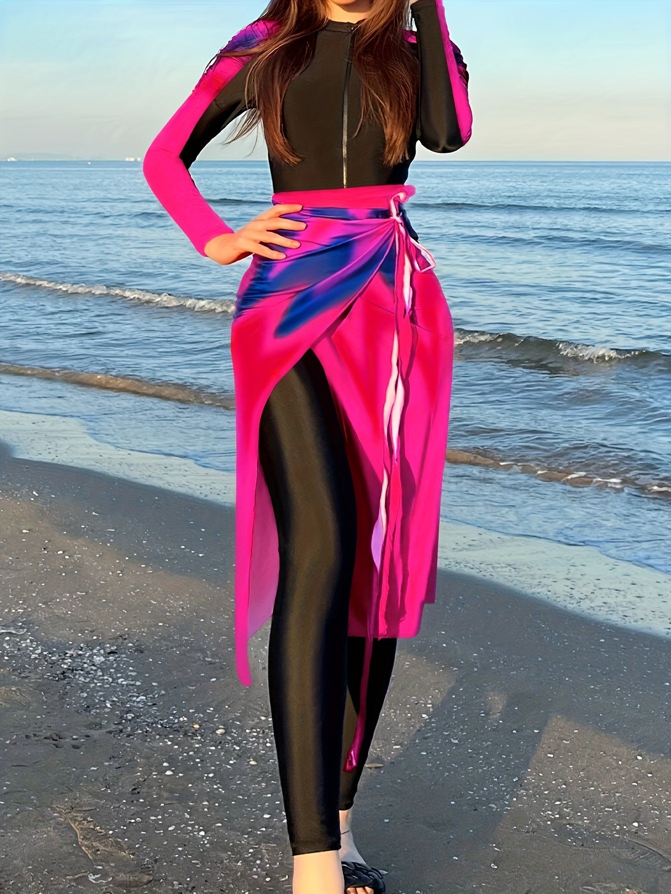 Dames lange mouw zwemkleding met geïntegreerde rok - fatsoenlijk donkerroze badpak voor strand en zwembad