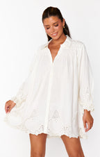 Dameshemdjurk elegante witte kant borduursels - lange mouw blouse voor casual looks