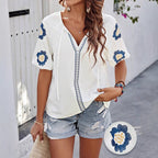 Dames geborduurde blouse - lichte bloemen top voor moeiteloze zomerstijl