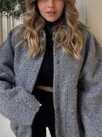 Knus oversized grijs bomberjack dames - casual fleece jas - Bakkermode.nl