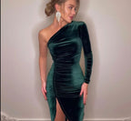 Zijden avondjurk voor dames - elegante fluwelen avondmode met verleidelijke split - verfijnd ontwerp met één schouder voor speciale gelegenheden