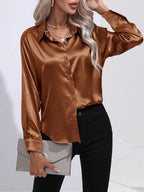 Satin blouse met knopen - elegante dames blouse met lange mouwen