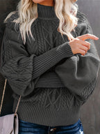 Gebreide trui - stijlvolle dames trui met hoge hals en kabeldetails