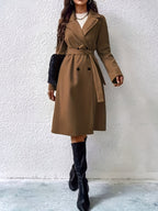 Trenchcoat - stijlvolle lange damesjas met strikriem en knoopdetails