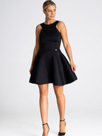 Zwarte jurk met elegante halslijn - Bakkermode.nl