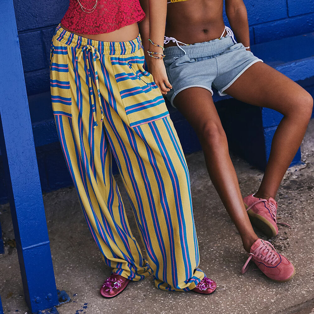 Dames gestreepte broeken - luchtige strandoutfits voor zomerse dagen