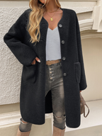 Langs teddyjas - damesoutwear met knopen en zakken