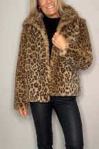 Leopardprint nepleer coat - stijlvolle dames winteroutdoor - Bakkermode.nl