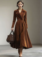 Maxi corduroy jurk - elegante karamel lange mouwen damesjurk