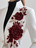 Chique witte blazer met rode rozenborduursels - elegante damesjas