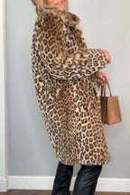 Leopardprint nepleer coat - stijlvolle dames winteroutdoor - Bakkermode.nl