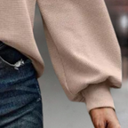 Khaki damespullover - stijlvolle gebreide top met kantdetails