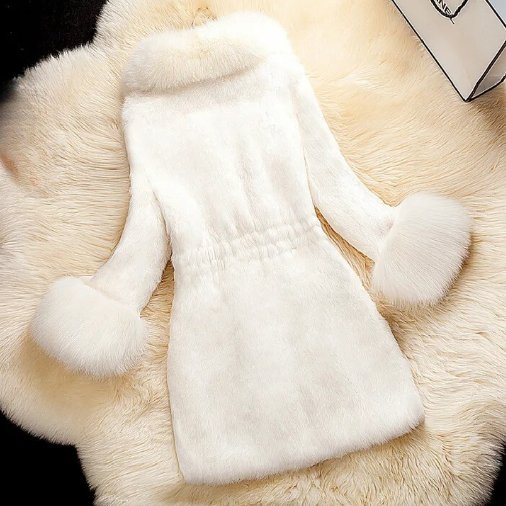 Luxe jas met bontafwerking - stijlvolle damesoutwear