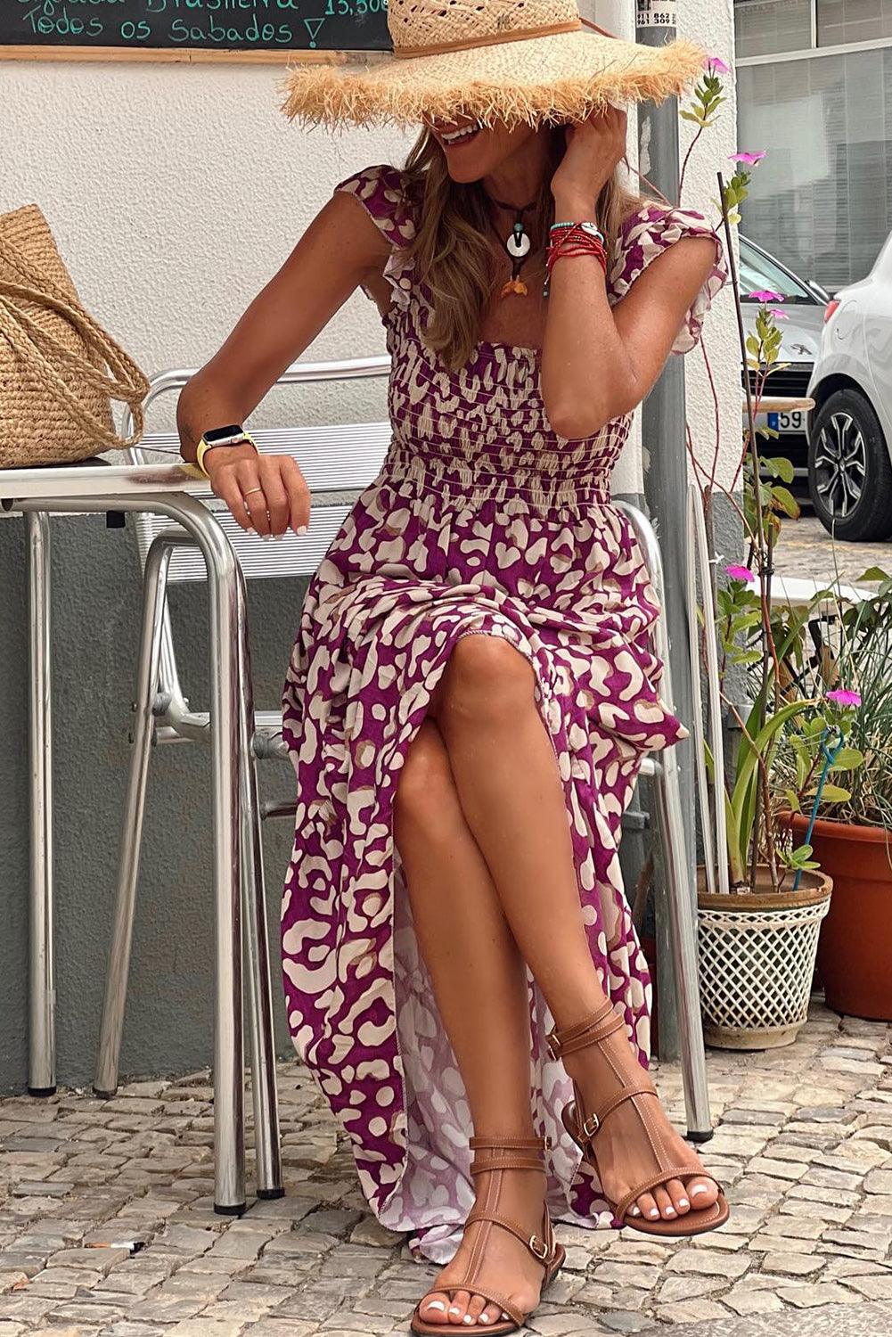 Paarse luipaardprint maxi jurk - elegante smockstijl voor dames