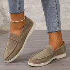 Slip-on loafers - suède dames instappers - Bakkermode.nl