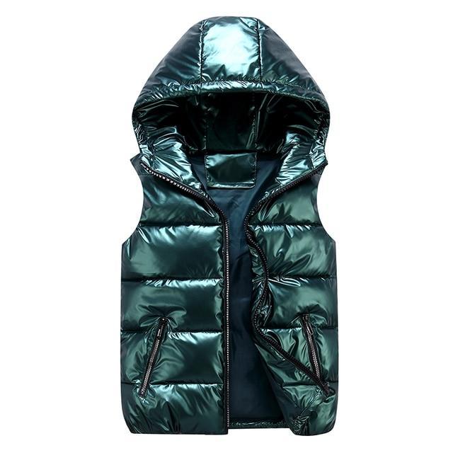 Gevoerde gilet met capuchon - trendy vrouwelijke mouwloze jas