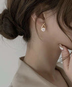 Sprankelende kristallen - gouden elegante damesoorbellen - Bakkermode.nl