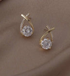 Sprankelende kristallen - gouden elegante damesoorbellen - Bakkermode.nl