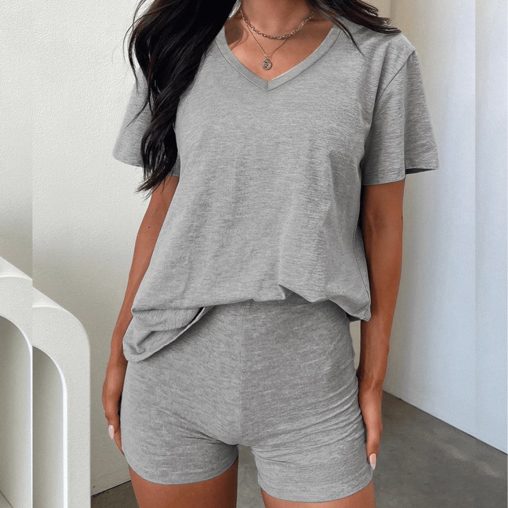 Dames casual tweedelige set - v-hals top en shorts voor relaxed dagen, veelzijdige stijl