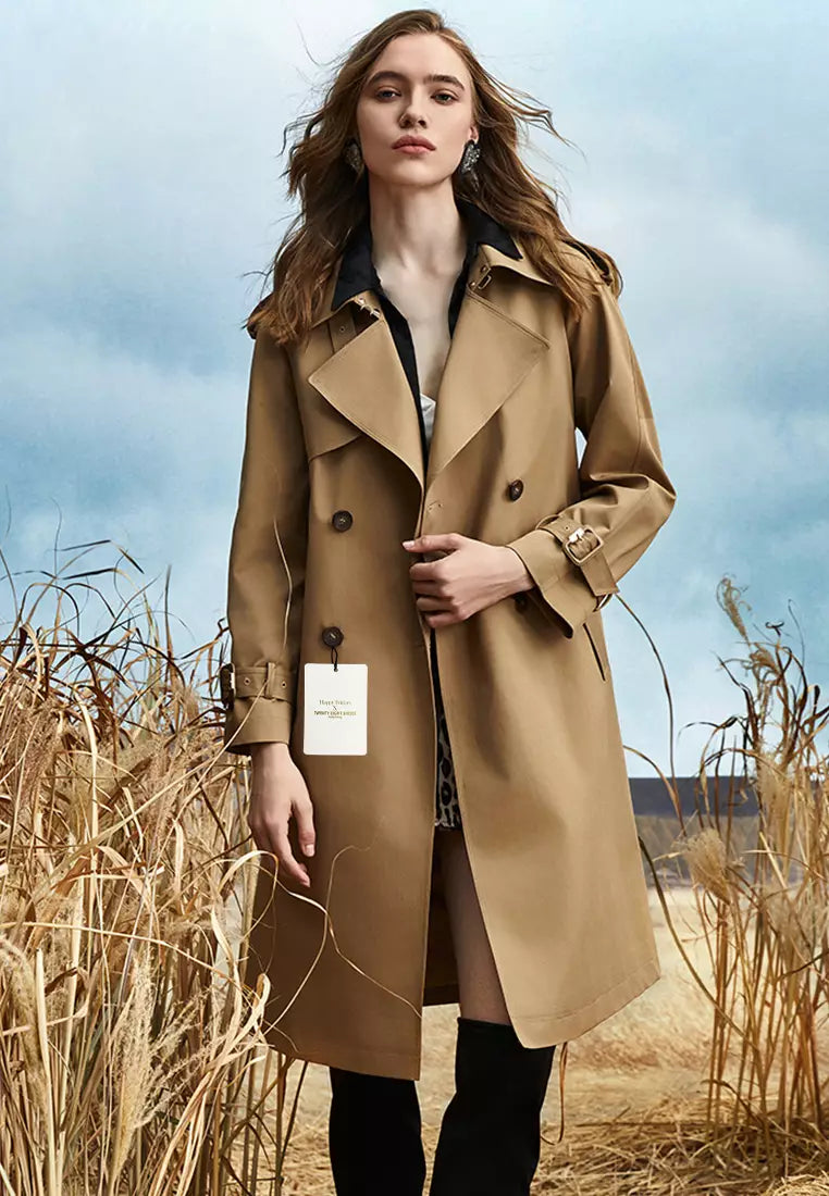 Trenchcoat met dubbele knopenrij voor dames - lange jas met ceintuur - Bakkermode.nl