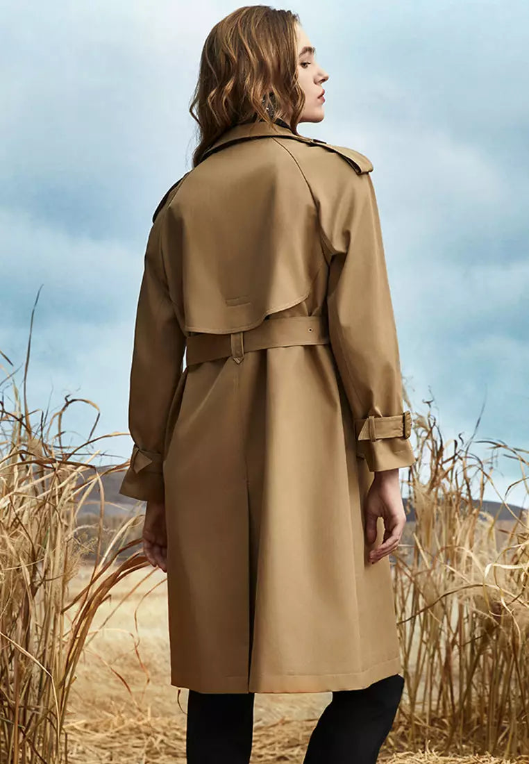 Trenchcoat met dubbele knopenrij voor dames - lange jas met ceintuur - Bakkermode.nl