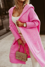 Knusse gebreide vest met capuchon dames - stijlvolle lange winterjas - Bakkermode.nl